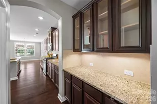 213 Candella Dr, Matthews, NC 28104 - Photo 9