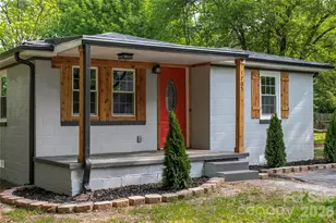 1705 E Cloaninger Ave, Statesville, NC 28625 - Photo 3