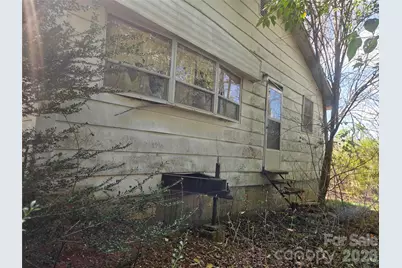 496 Old Henrietta Road, Forest City, NC 28043 - Photo 3