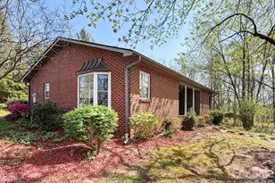 1401 E Union St, Morganton, NC 28655 - Photo 3