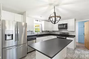 279 Garden Ln, Canton, NC 28716 - Photo 7