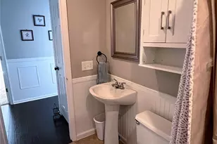 19905 Henderson Rd, Cornelius, NC 28031 - Photo 13