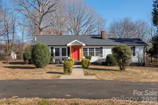 509 Eastside Dr, Statesville, NC 28625 - Photo 1