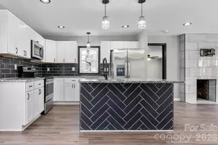 509 Eastside Dr, Statesville, NC 28625 - Photo 11