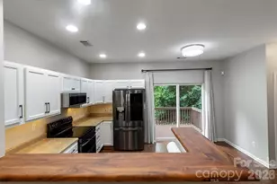 407 Delta Dr, Fort Mill, SC 29715 - Photo 7