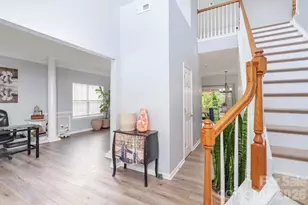 407 Goodloe Dr, Charlotte, NC 28262 - Photo 5