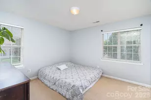 407 Goodloe Dr, Charlotte, NC 28262 - Photo 19