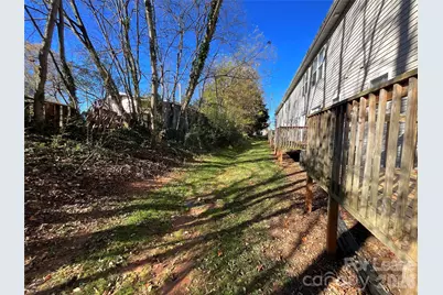 1520 N Main Avenue #17, Newton, NC 28658 - Photo 3