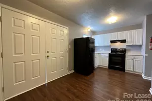 1520 N Main Ave, Newton, NC 28658 - Photo 9