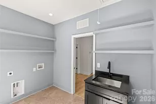 1344 Richland Dr, Charlotte, NC 28211 - Photo 31