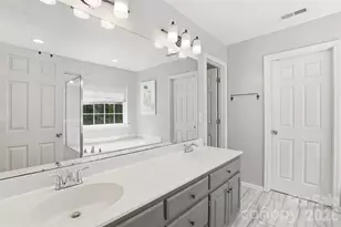 12101 Carolina Oak Cir, Charlotte, NC 28273 - Photo 19