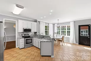 12101 Carolina Oak Cir, Charlotte, NC 28273 - Photo 13