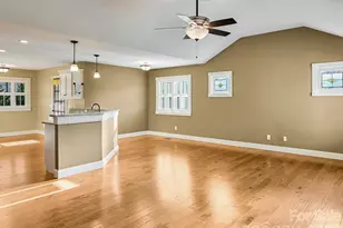 199 Macedonia Rd, Asheville, NC 28804 - Photo 5