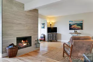 216 Tinequa Dr, Brevard, NC 28712 - Photo 5