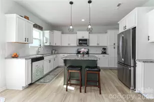 228 Fesperman Cir, Troutman, NC 28166 - Photo 7