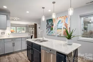 118 Cloverleaf Ln, Asheville, NC 28803 - Photo 7