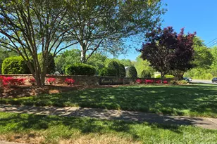 11942 Chevis Ct, Charlotte, NC 28277 - Photo 3