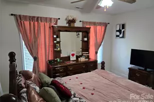 11942 Chevis Ct, Charlotte, NC 28277 - Photo 23