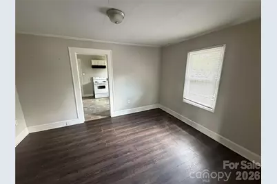 1002 N Salisbury Avenue, Spencer, NC 28159 - Photo 5