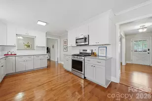 35 32nd Ave NW, Hickory, NC 28601 - Photo 3