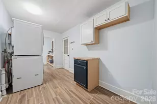 35 32nd Ave NW, Hickory, NC 28601 - Photo 17