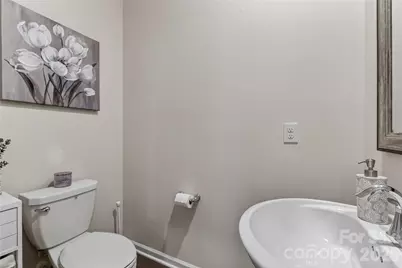 330 Kennerly Center Drive, Mooresville, NC 28115 - Photo 17