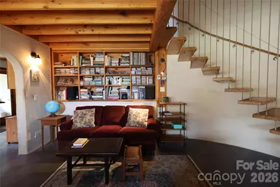 1422 Middle Fork Road, Hendersonville, NC 28792 - Photo 7
