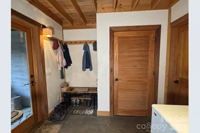 1422 Middle Fork Road, Hendersonville, NC 28792 - Photo 15