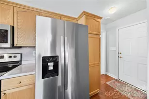 160 Oak Village Pkwy, Mooresville, NC 28117 - Photo 15