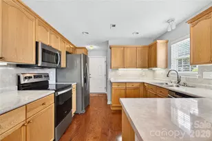 160 Oak Village Pkwy, Mooresville, NC 28117 - Photo 11