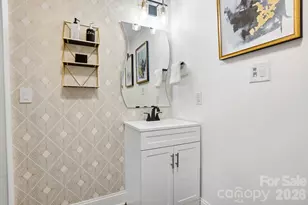 2104 Hillcrest Ave, Albemarle, NC 28001 - Photo 29