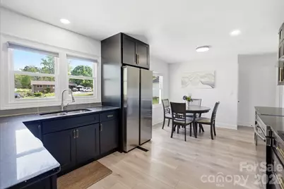 2104 Hillcrest Avenue, Albemarle, NC 28001 - Photo 17