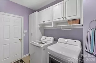 330 Chancelot Ln, Fort Mill, SC 29708 - Photo 29