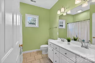 330 Chancelot Ln, Fort Mill, SC 29708 - Photo 27