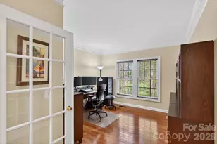 330 Chancelot Ln, Fort Mill, SC 29708 - Photo 15