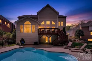 330 Chancelot Ln, Fort Mill, SC 29708 - Photo 1