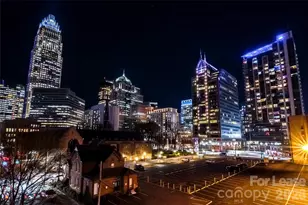 300 W 5th St, Charlotte, NC 28202 - Photo 21