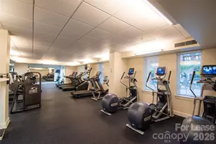 300 W 5th St, Charlotte, NC 28202 - Photo 19
