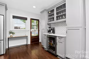 2400 Bay St, Charlotte, NC 28205 - Photo 9