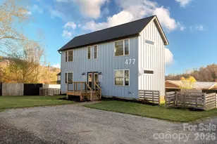 477 Oakdale Rd, Waynesville, NC 28786 - Photo 1