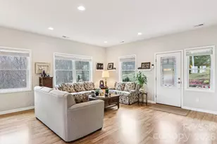 14 Chandra Ln, Clyde, NC 28721 - Photo 5