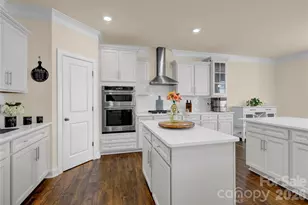 2104 Skybrook Oaks Dr, Huntersville, NC 28078 - Photo 9