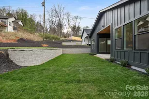 8 Overlook Pl, Asheville, NC 28803 - Photo 27