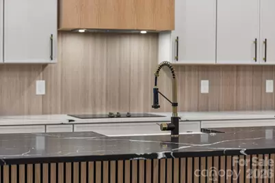 8 Overlook Place #4, Asheville, NC 28803 - Photo 31