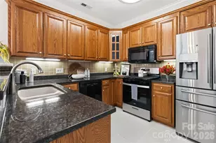 11177 Villa Trace Pl, Charlotte, NC 28277 - Photo 31