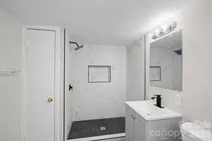 310 Pineview St, Kannapolis, NC 28083 - Photo 5
