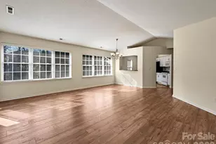 72 Creeks End Cir, Mills River, NC 28759 - Photo 5