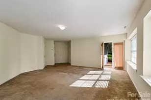 72 Creeks End Cir, Mills River, NC 28759 - Photo 25