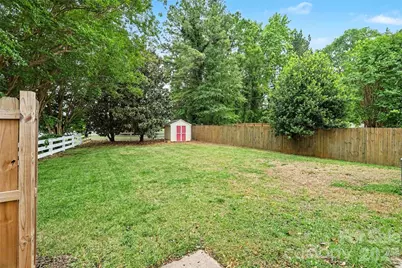 12548 Panthersville Drive, Charlotte, NC 28269 - Photo 33