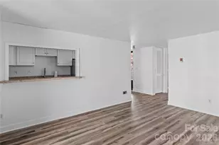 1739 S Hawthorne Rd, Winston Salem, NC 27103 - Photo 7